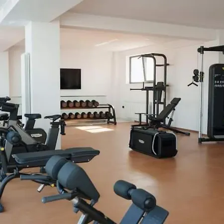 Lejlighed Infinity Sauna Jacuzzi Gym On Top Floor Fabulous Năvodari